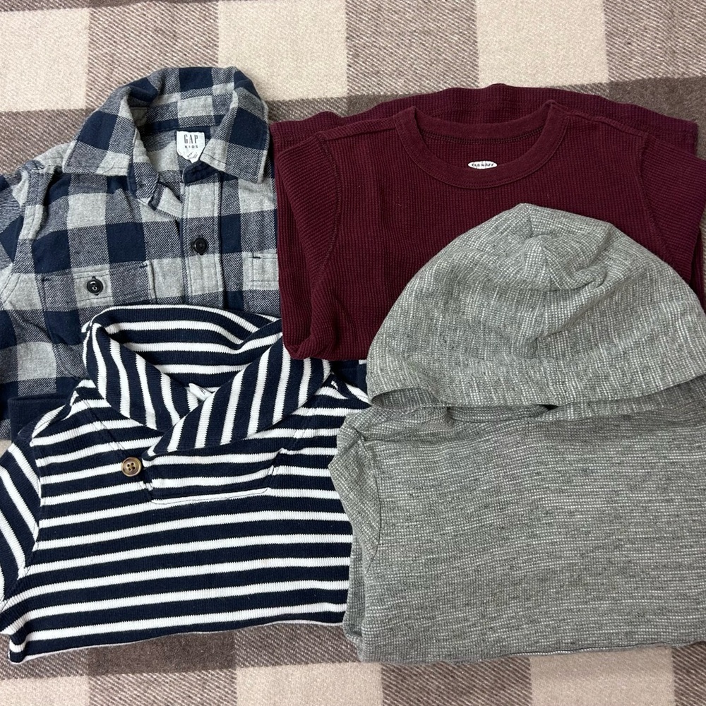 Bundle Alert 🚨 FREE SHIPPING Gap